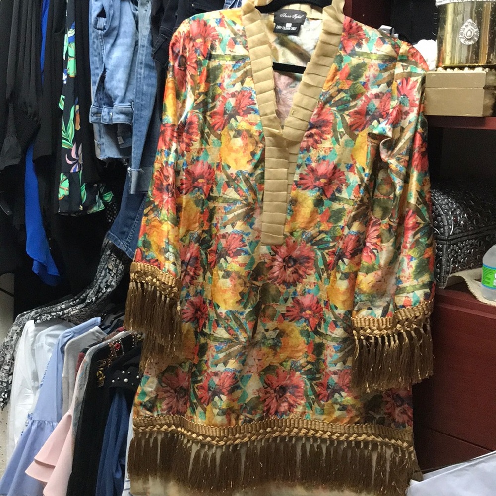 Pakistani shirt / kameez